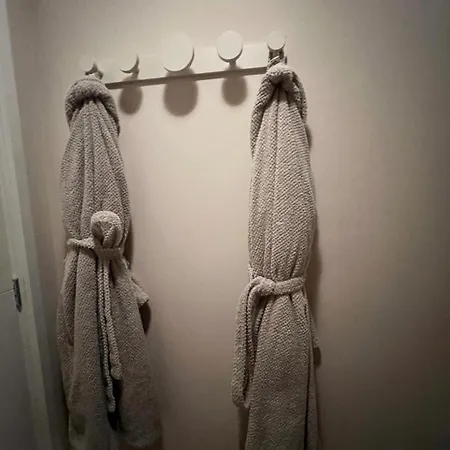 דירה Luxury Private With Golden Bath, Cinema And Sauna