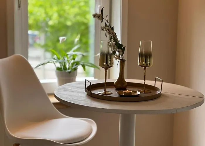 Luxury Private With Golden Bath, Cinema And Sauna Appartement *